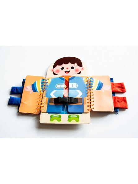KSIĄŻECZKA MANIPULACYJNA MONTESSORI